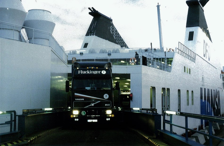2009 - Fluckinger Transport truck en route