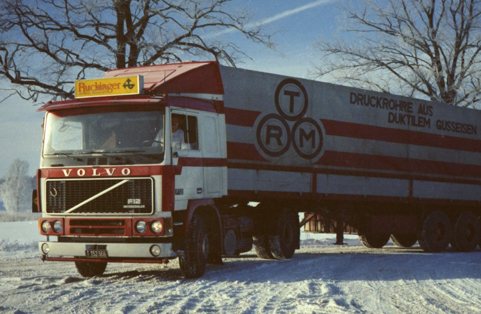1994 - Fluckinger truck on snow-covered road